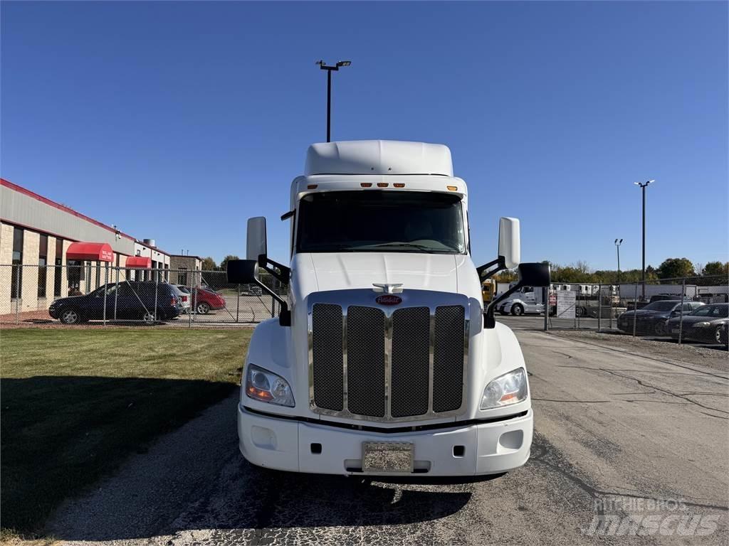 Peterbilt 579 Motrici e Trattori Stradali