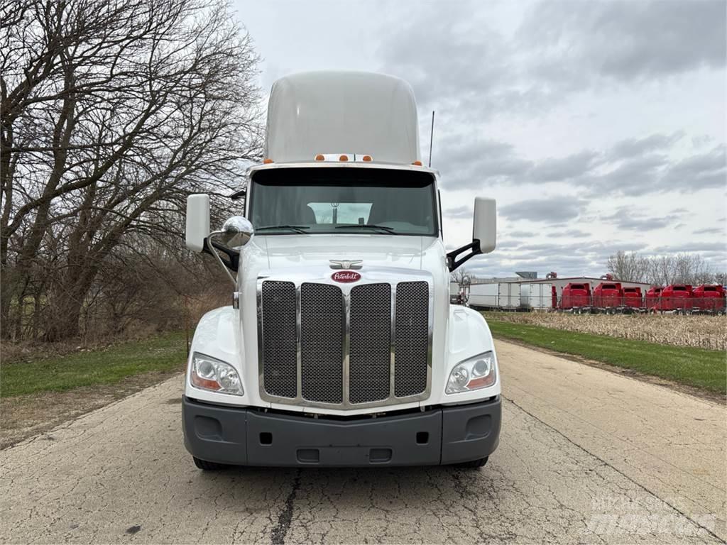 Peterbilt 579 Motrici e Trattori Stradali