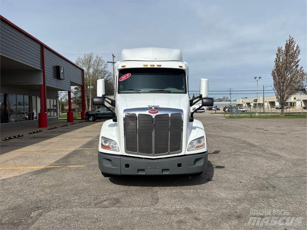 Peterbilt 579 Motrici e Trattori Stradali