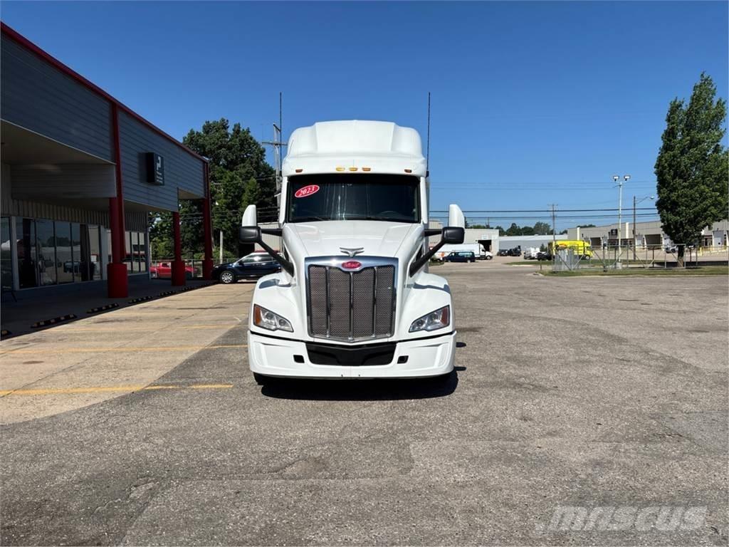 Peterbilt 579 Motrici e Trattori Stradali