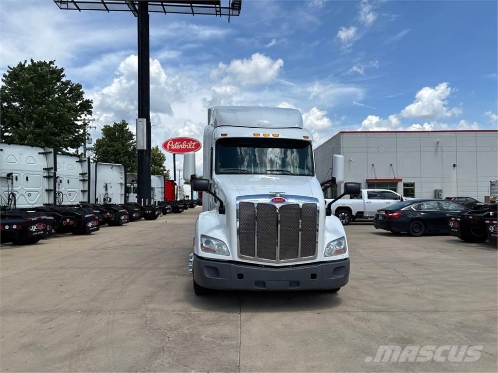 Peterbilt 579 Camion altro