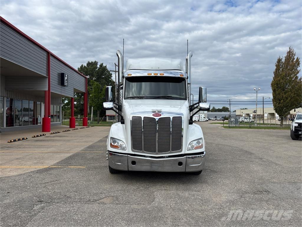 Peterbilt 579 Camion altro