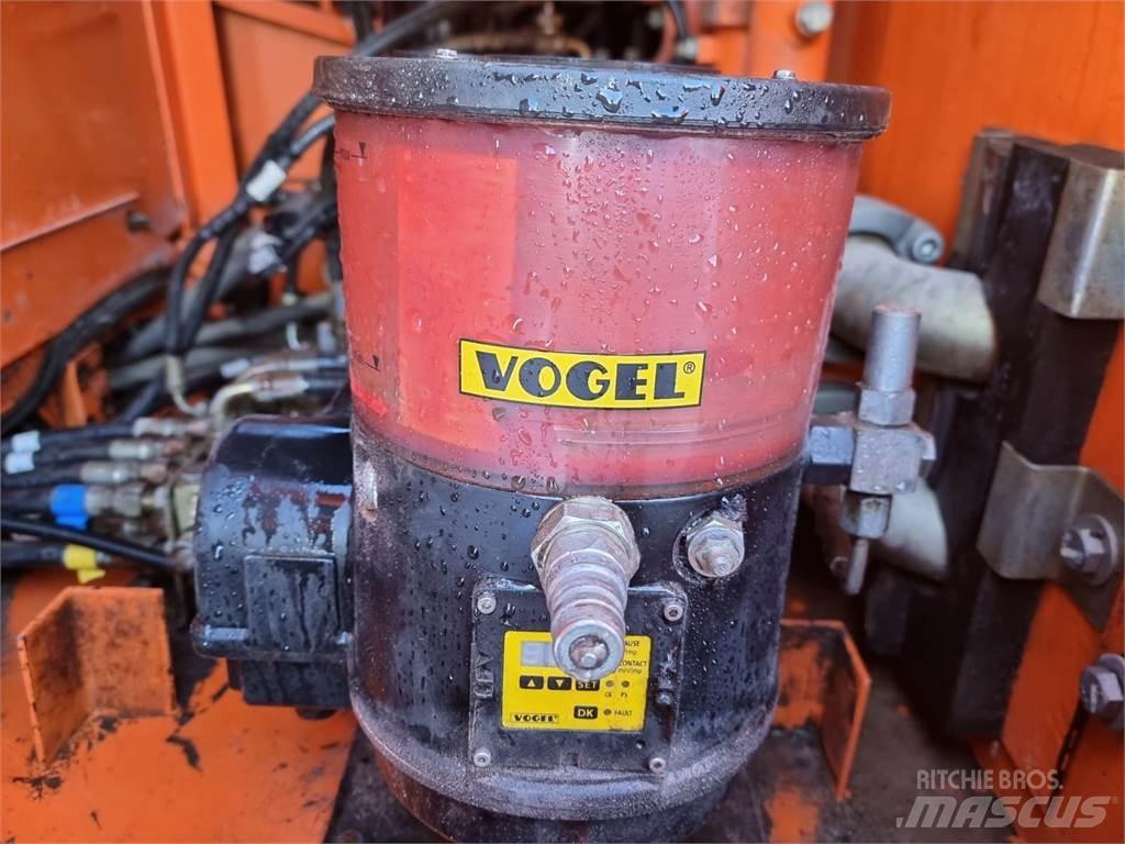 Doosan DX225LC Escavatori cingolati