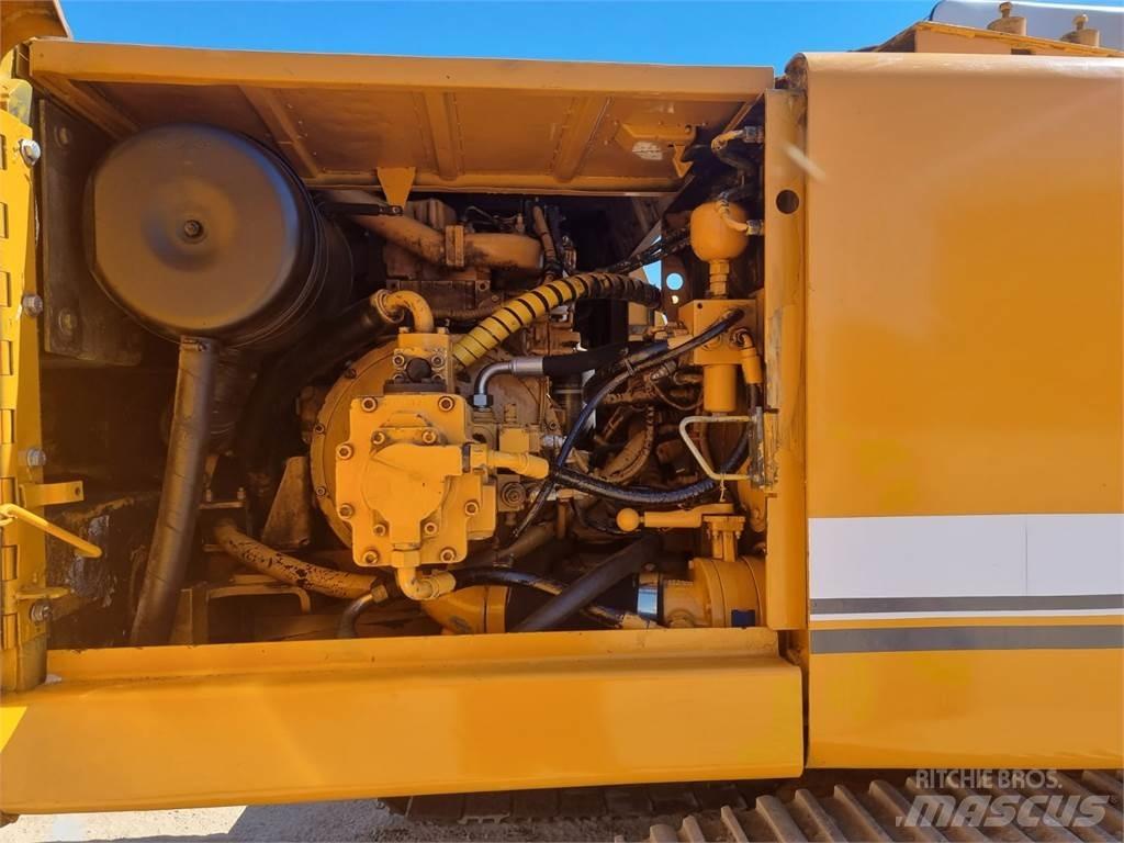 Liebherr R922 HDSL Escavatori cingolati