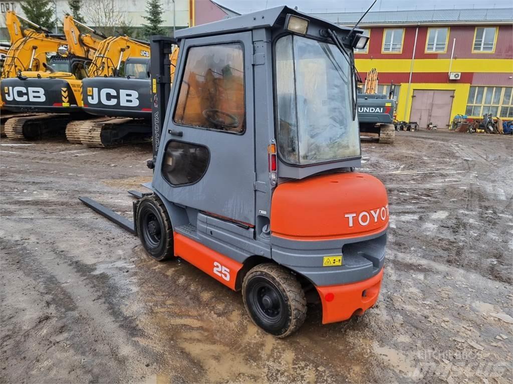 Toyota FD25 Carrelli elevatori diesel
