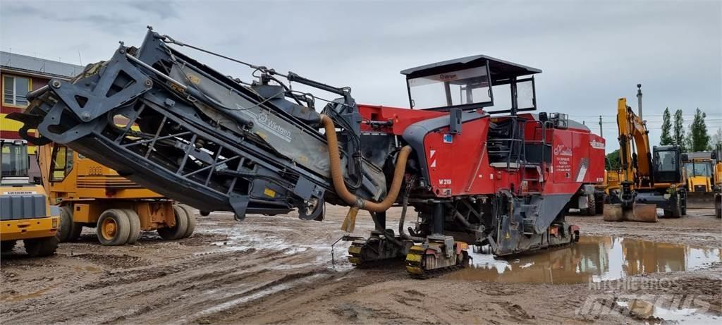 Wirtgen W210i Fresa a freddo per asfalto