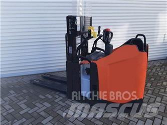 BT SPE200DN Transpallet uomo a terra