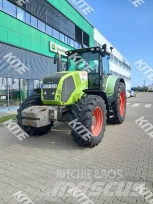 CLAAS Axion 820 Trattori