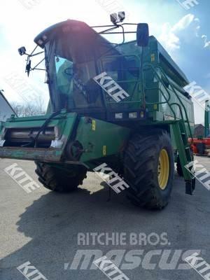 John Deere 2256 2WD Mietitrebbiatrici