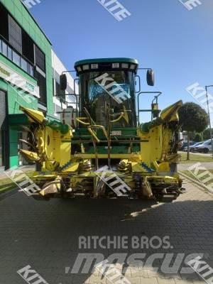 John Deere 7200 Mietitrebbiatrici