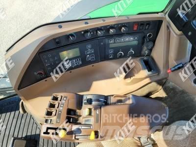 John Deere 8220 Trattori