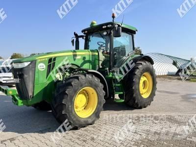 John Deere 8335R Trattori