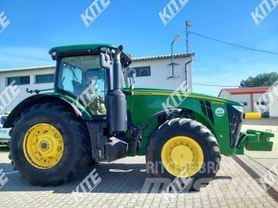 John Deere 8345R Trattori
