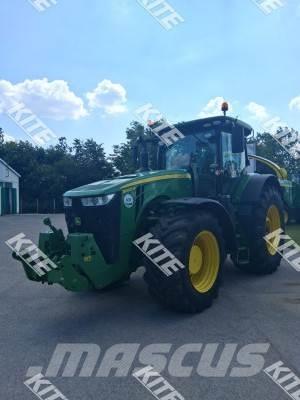 John Deere 8400R Trattori