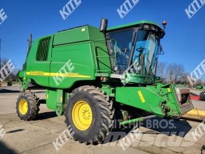 John Deere 9560 WTS 2WD Mietitrebbiatrici