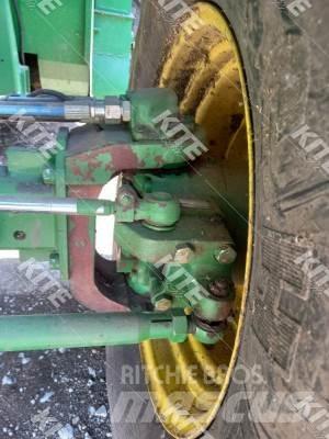 John Deere C670 Mietitrebbiatrici