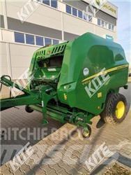 John Deere V451 R Rotopresse