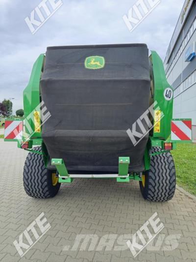 John Deere V451R Rotopresse