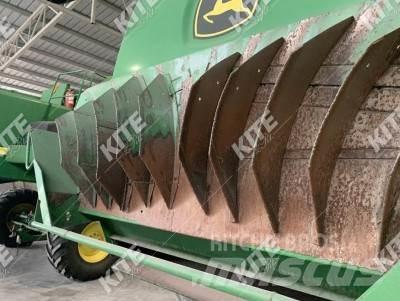 John Deere W650 Mietitrebbiatrici