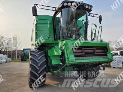 John Deere W650 Mietitrebbiatrici