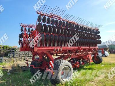 Kverneland DG 9000-12000 Perforatrici