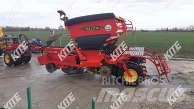 Väderstad Rapid RD 300S Perforatrici