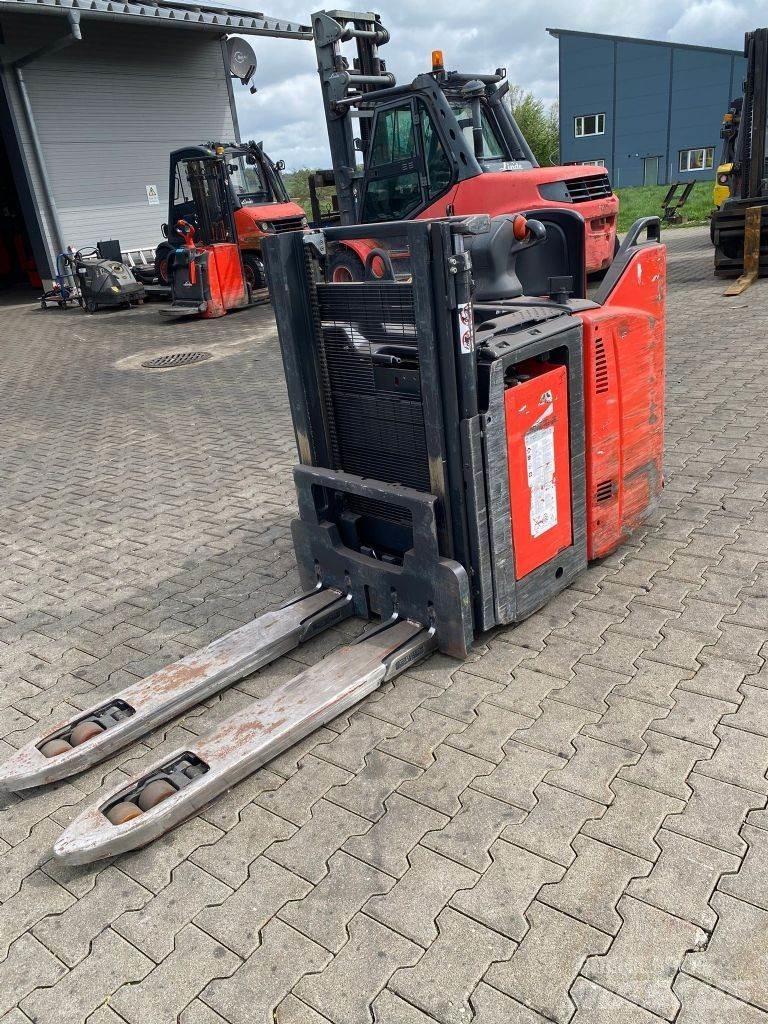 Linde D 12 SP Transpallet uomo a terra