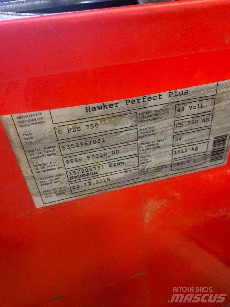 Linde E 18 L-02 Carrelli elevatori elettrici