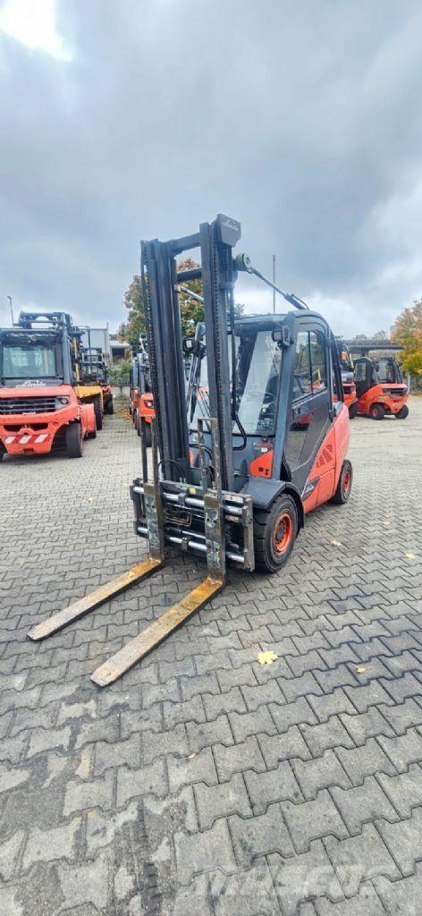 Linde H 30 D-02 Carrelli elevatori diesel