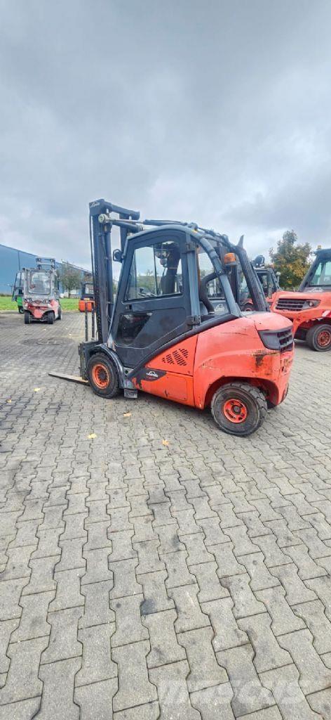 Linde H 30 D-02 Carrelli elevatori diesel