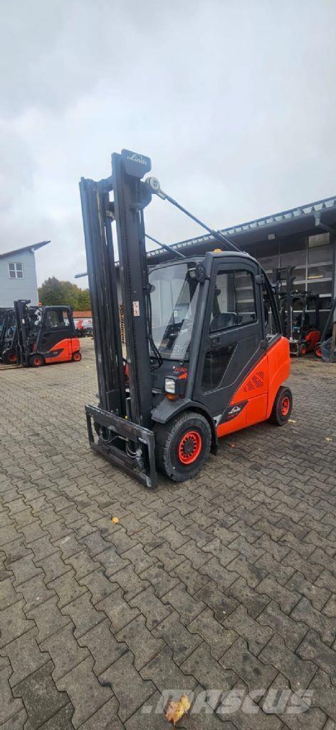 Linde H 30 D-02 Carrelli elevatori diesel