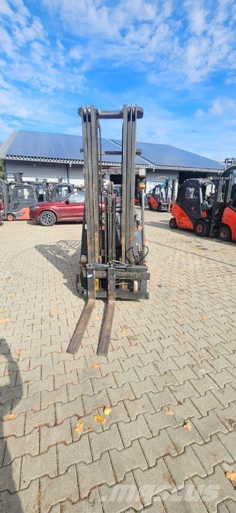 Nissan GN01L18HQ Carrelli elevatori elettrici