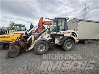 Terex TL 80 Pale gommate
