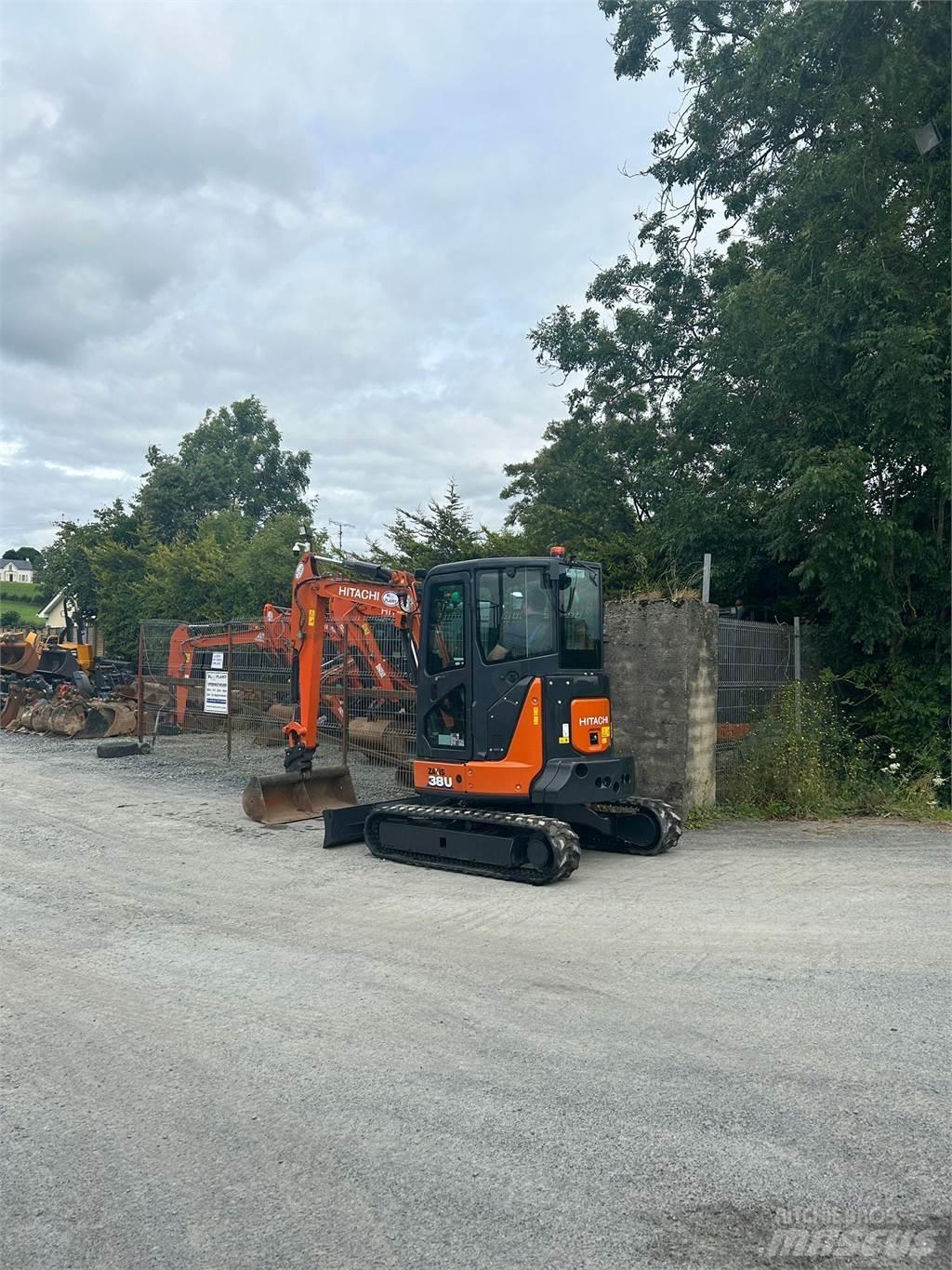 Hitachi ZX38U-6 Escavatori cingolati