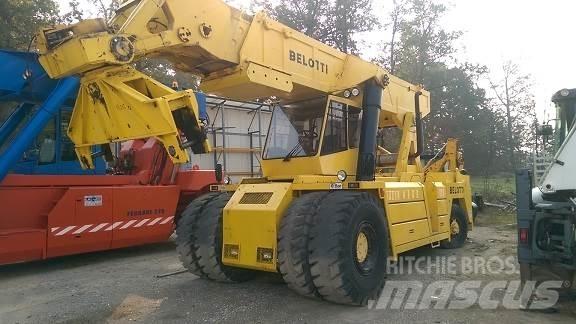 Belotti B75 Sollevatori telescopici