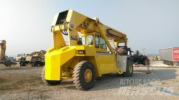Belotti TRITON FB45/23 Sollevatori telescopici