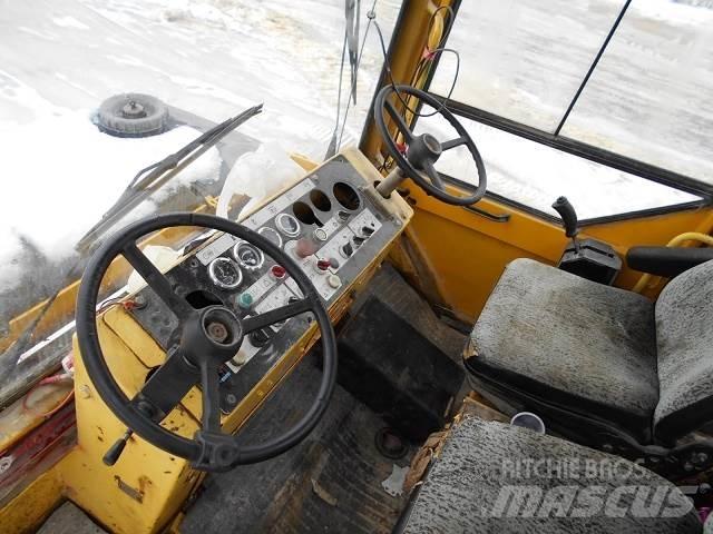 Bomag BW-161AC Rulli a doppio tamburo
