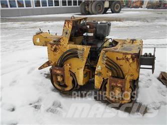 Bomag BW-75AD Rulli a doppio tamburo