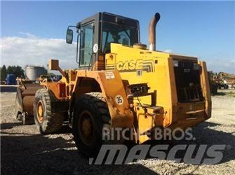 CASE 721B Pale gommate