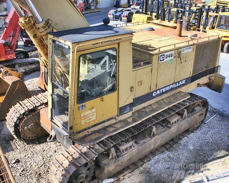 CAT 245 Escavatori cingolati