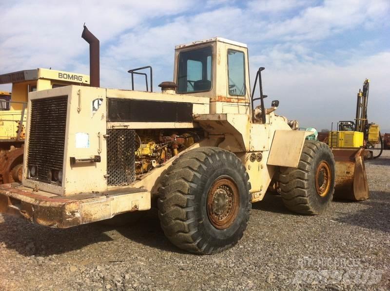 CAT 980C Pale gommate