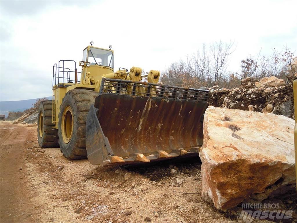 CAT 992C Pale gommate