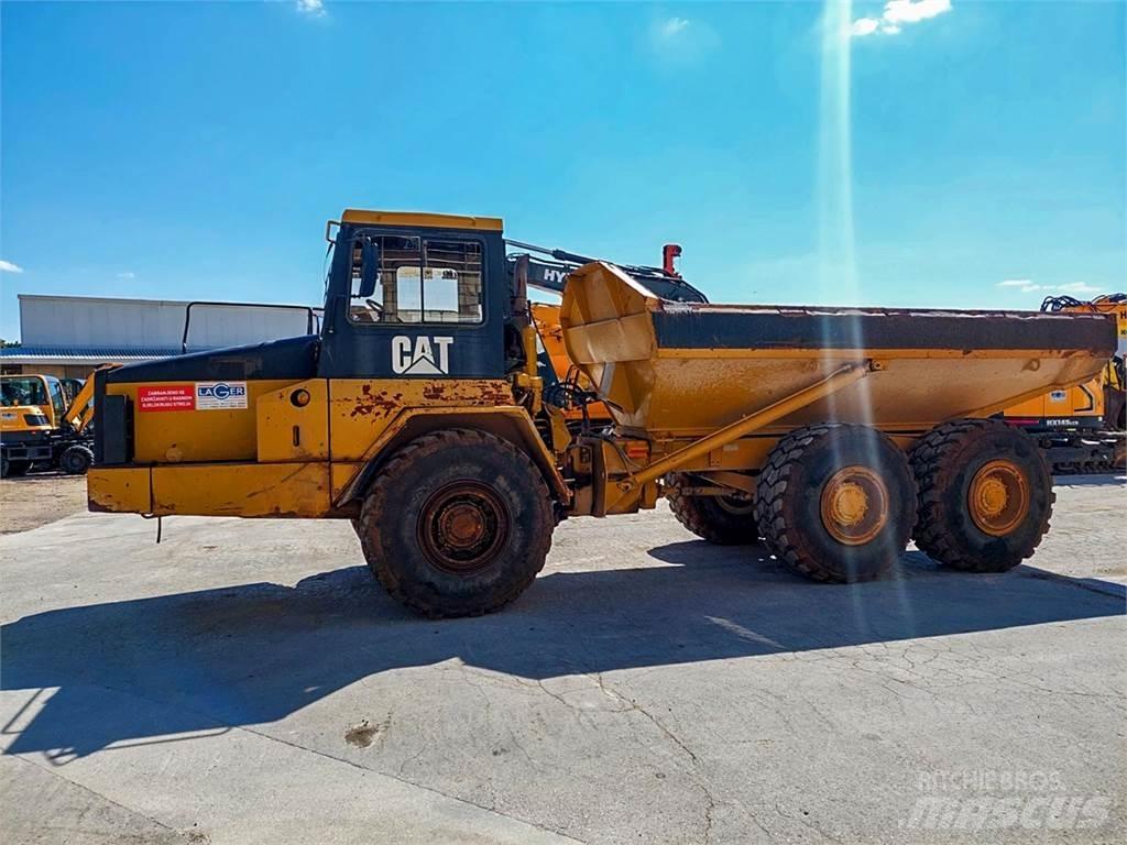 CAT D250E Dumpers articolati