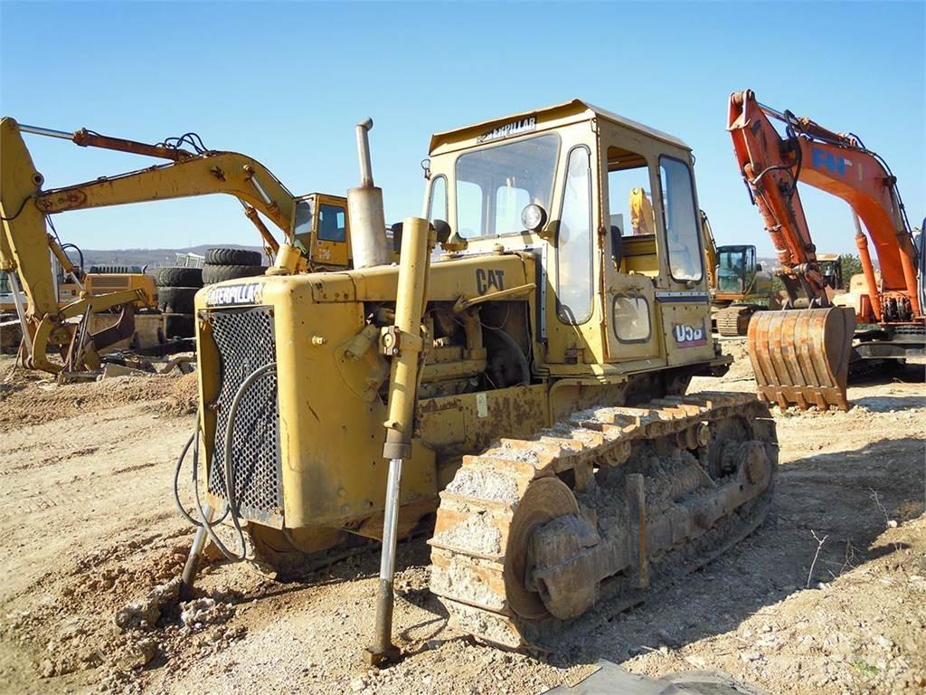 CAT D5B Dozer cingolati