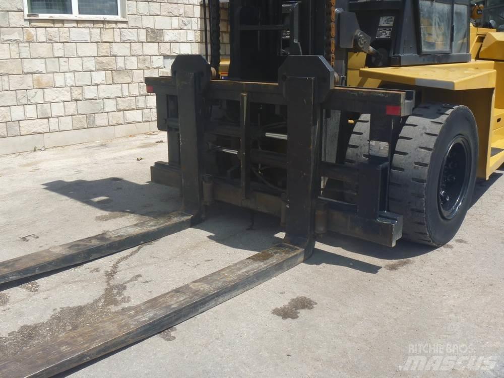 CAT DP150 Carrelli elevatori diesel