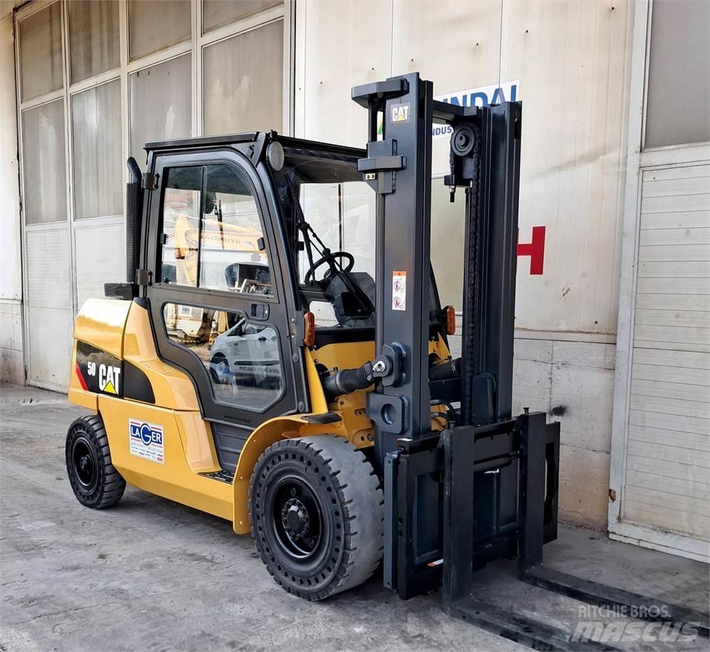 CAT DP50N Carrelli elevatori diesel