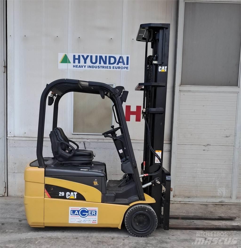 CAT EP20NT Transpallet manuale