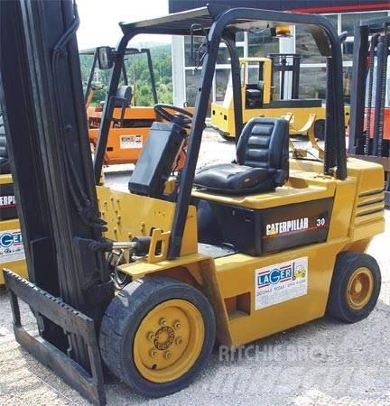 CAT G30S-2 Carrelli elevatori GPL