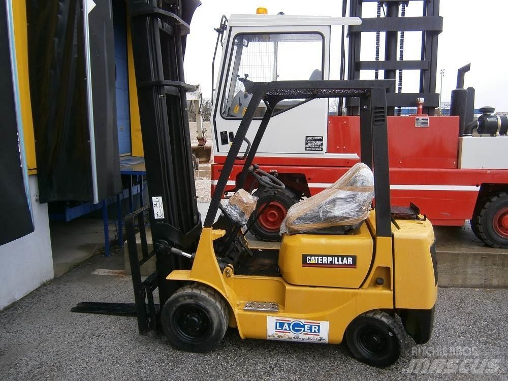 CAT GP10 Carrelli elevatori GPL