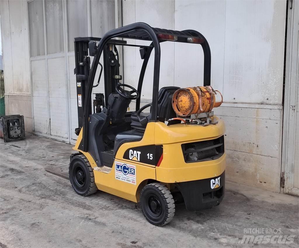 CAT GP15N Carrelli elevatori GPL